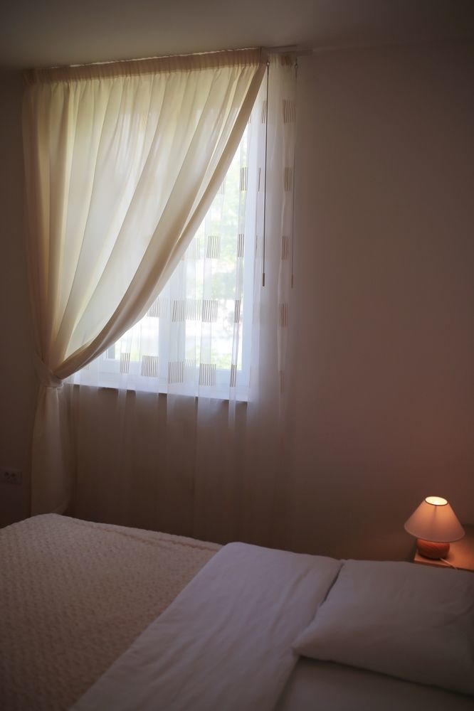 Tamarix Residence Vinjerac Esterno foto